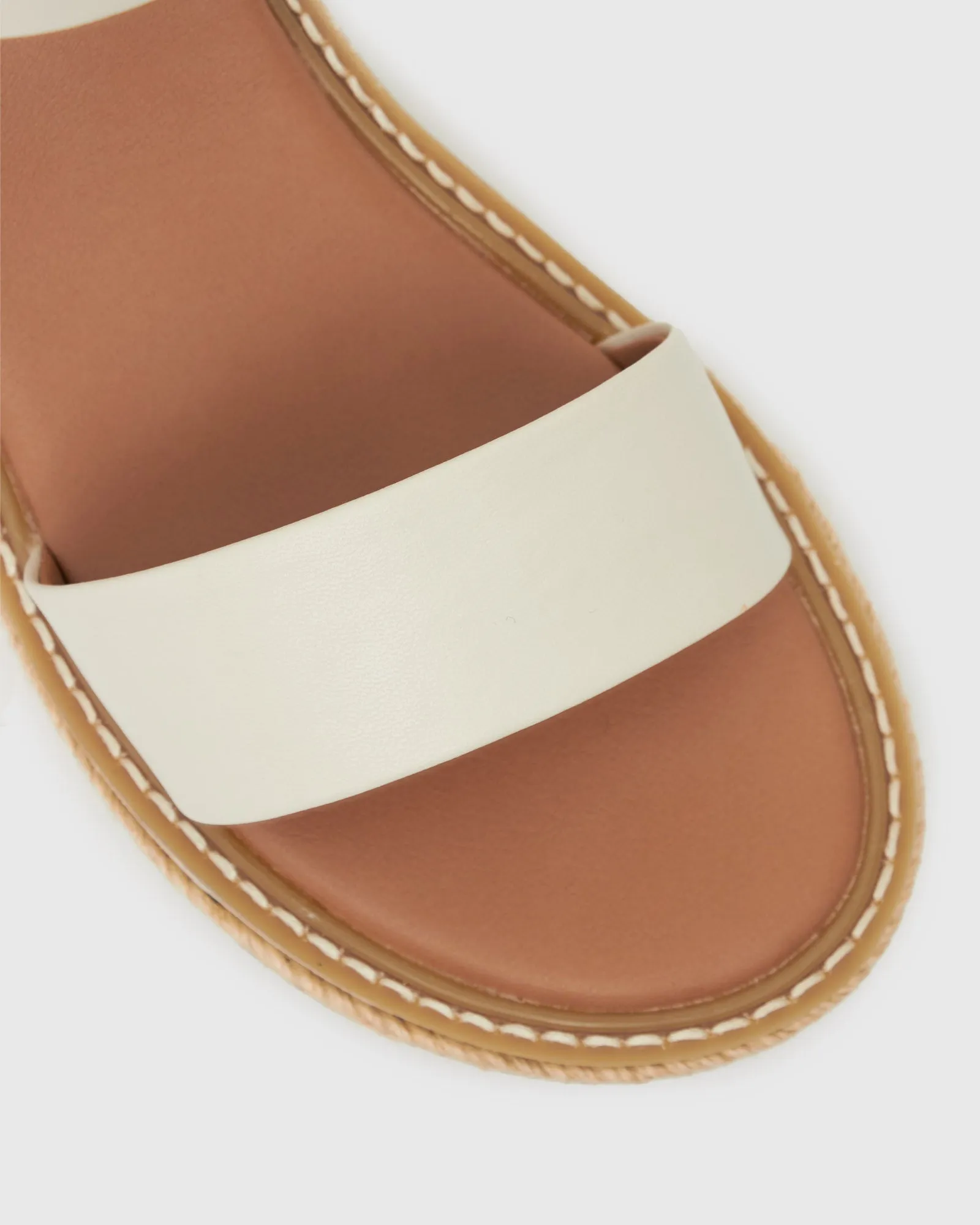 QUOE Vegan Wedge Sandals