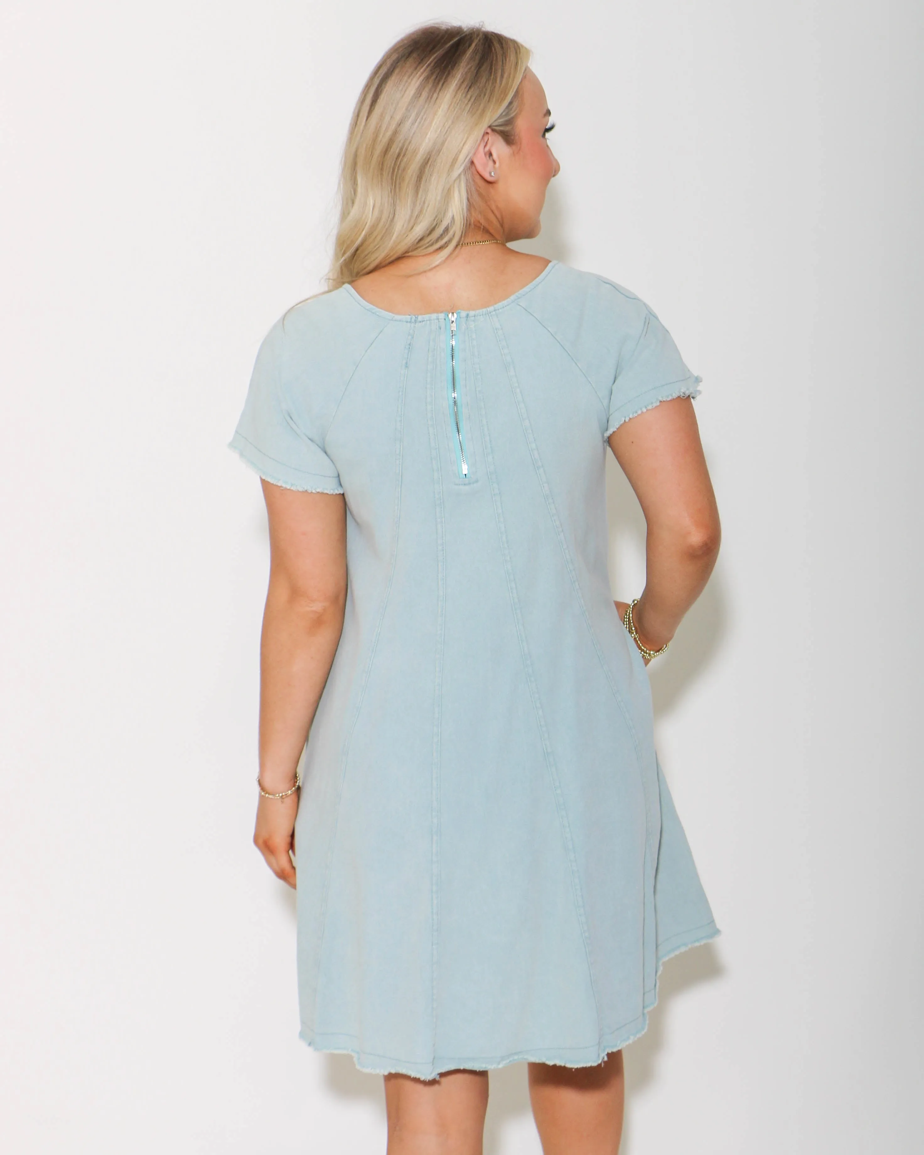 Seafoam Short Sleeve Woven Wash Dress