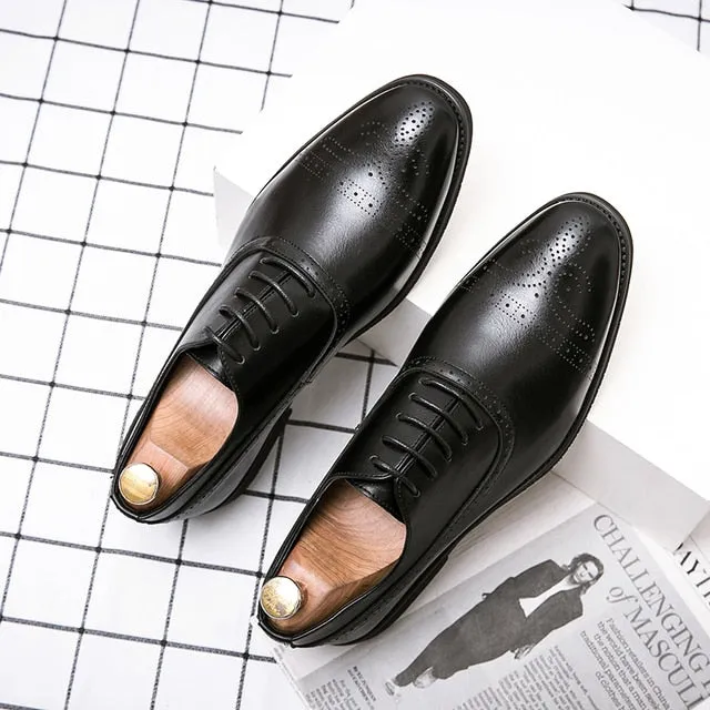 Solid Lace-Up Leather Brogue Shoes