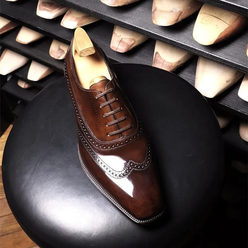 Solid Lace-Up Leather Brogue Shoes